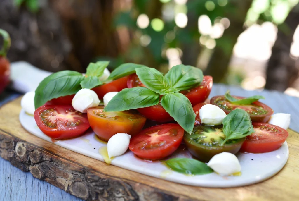Delicious Summer Tomato Salads with Basil Recipes