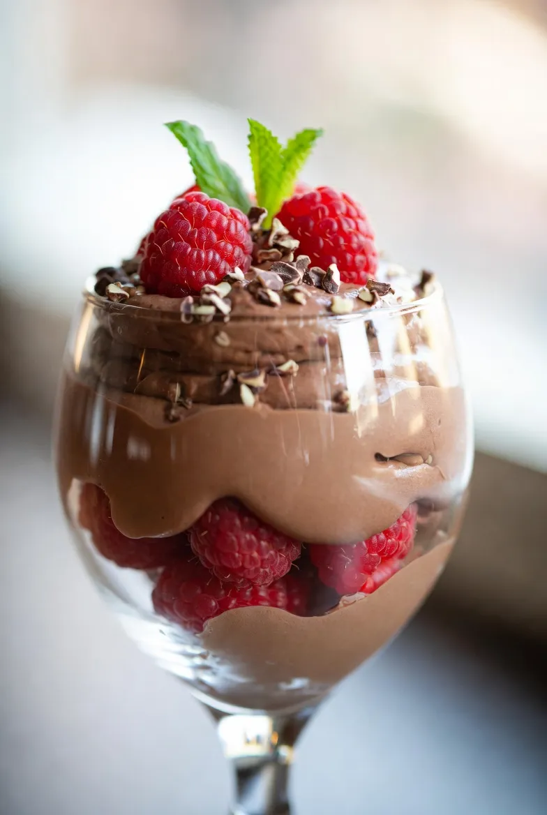 Vegan Chocolate Mousse (3 Ingredients)