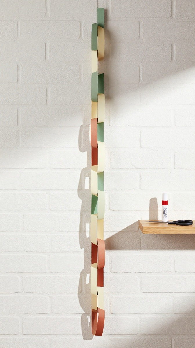 Paper Chain Wall Art